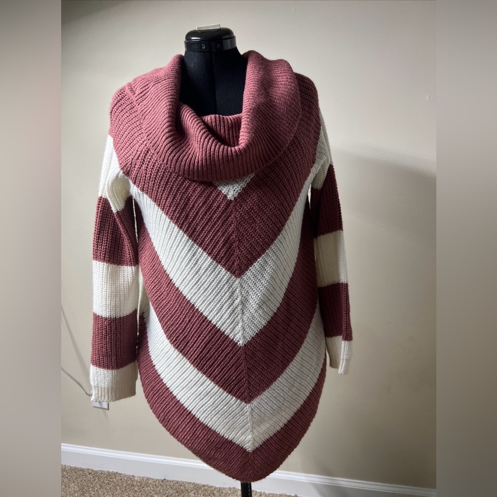 Derek Heart Women Chevron White-Pink Loose Knit Sweater Size 1X Lace Back